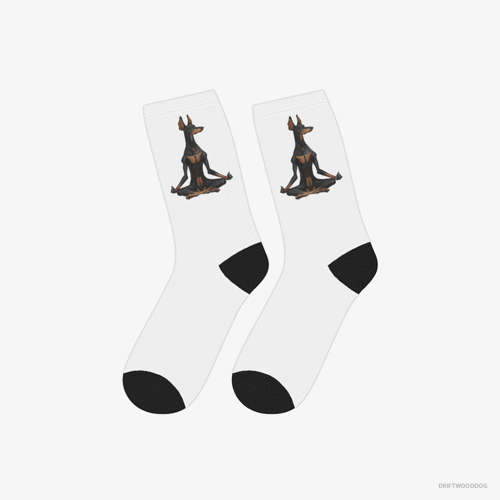 Serious Dobermann Meditating during Yoga – Socks White – Classic