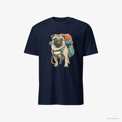 Pug T-Shirt – Men Navy T-Shirt Classic – with a Rucksack (on White Background)