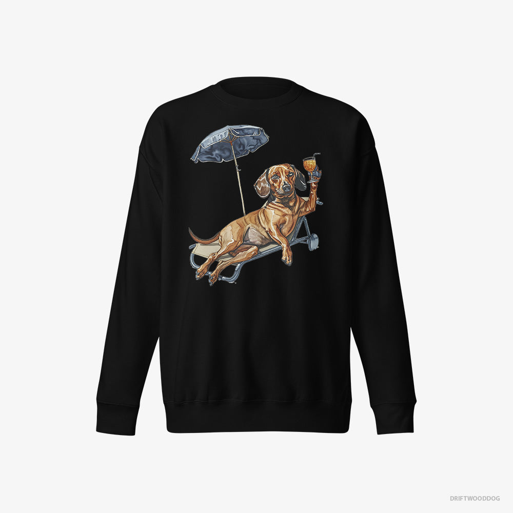 Dachshund Resting on a Beach Chair – Women's Sweatshirt Black Eco – Eco-Friendly