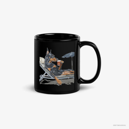 Dobermann Mug – Unisex Black Mug Classic – Lying on a Sun Lounger with a Cocktail (on White Background)