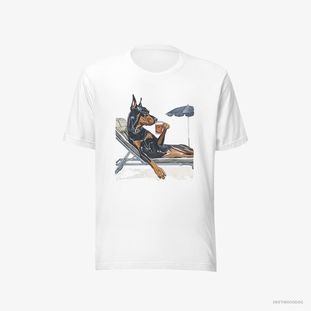 Dobermann T-Shirt – Men White T-Shirt Eco-Friendly – Lying on a Sun Lounger with a Cocktail (on White Background)