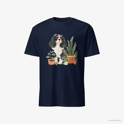 Cavalier King Charles Spaniel T-Shirt – Men Navy T-Shirt Classic – Admiring the Greenery (on White Background)