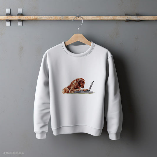 Golden Retriever Building Websites on a Laptop Sweatshirt – Unisex Sweatshirt for Dog Lovers