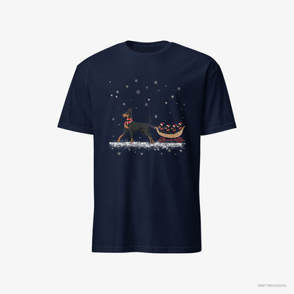 Dobermann T-Shirt – Men Navy T-Shirt Classic – Pulling Puppies on a Sled (on White Background)