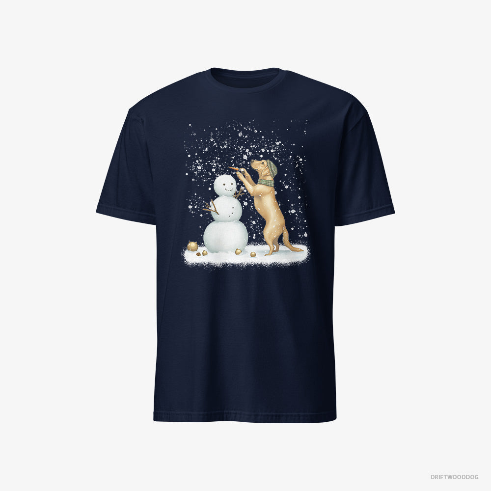 Labrador Retriever T-Shirt – Men Navy T-Shirt Classic – Making a Snowman (on White Background)