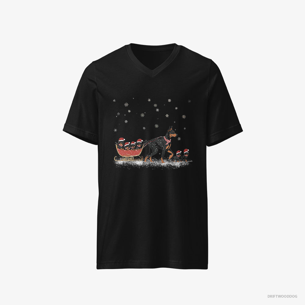 Dobermann Pulling Puppies on a Fun Sled Ride – Men's T-Shirt Black V-Neck – V-Neck