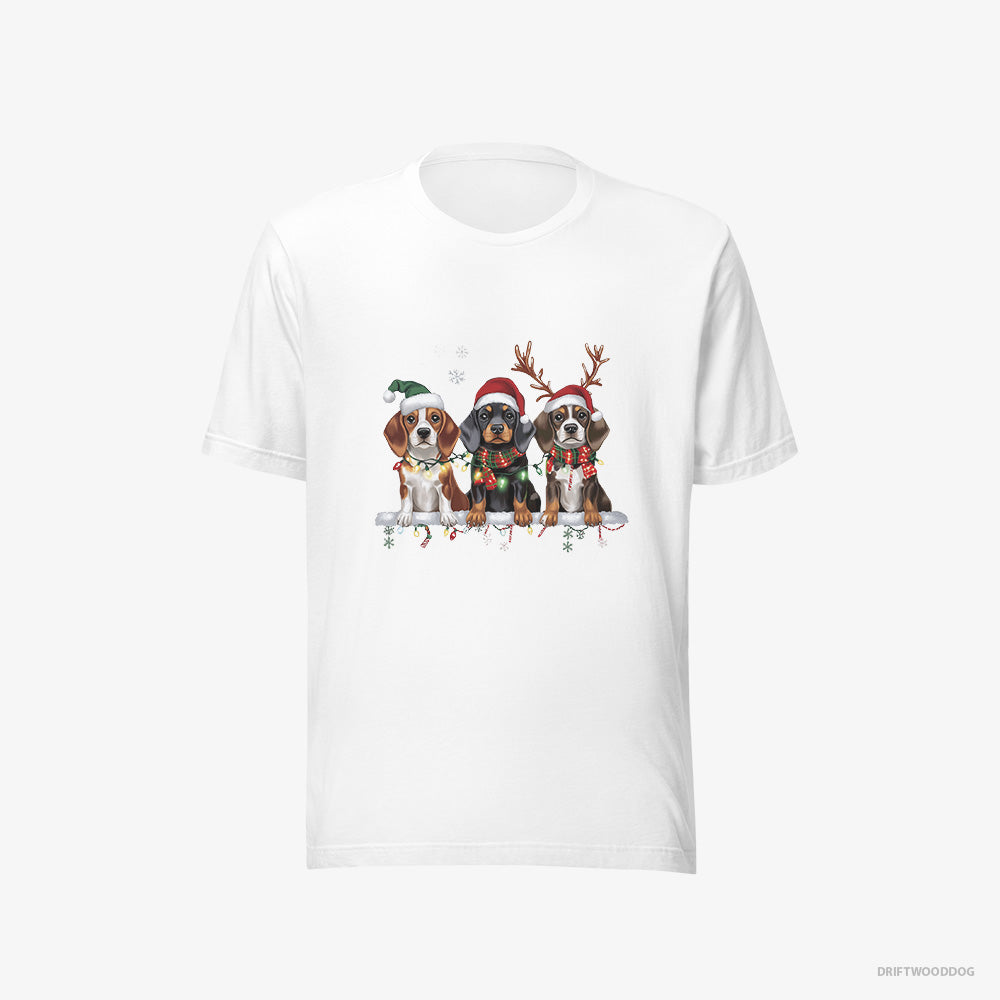 Basset Hound T-Shirt – Men White T-Shirt Eco-Friendly – Puppies in a Cozy Christmas Setting (on White Background)