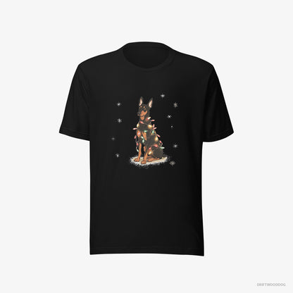 Dobermann Wrapped Up in Christmas Garland Black T-Shirt