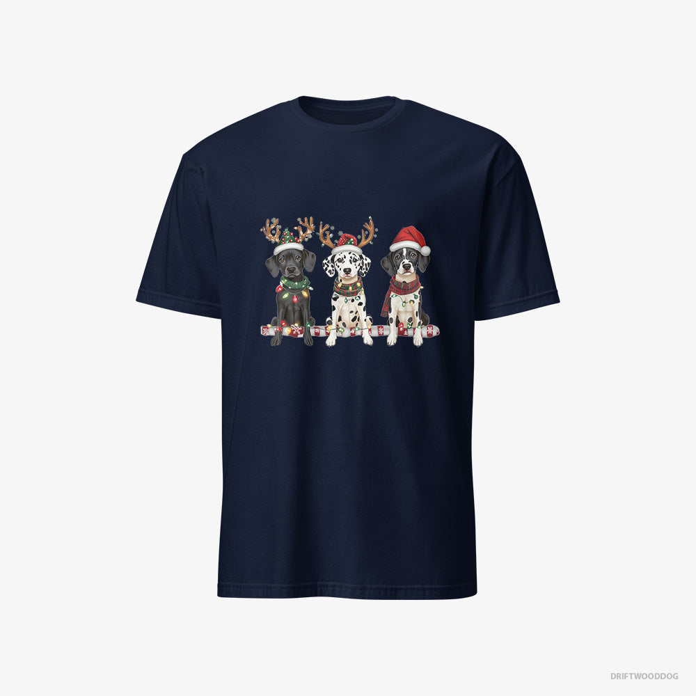 Dalmatian T-Shirt – Men Navy T-Shirt Classic – Puppies in a Warm Christmas Atmosphere (on White Background)