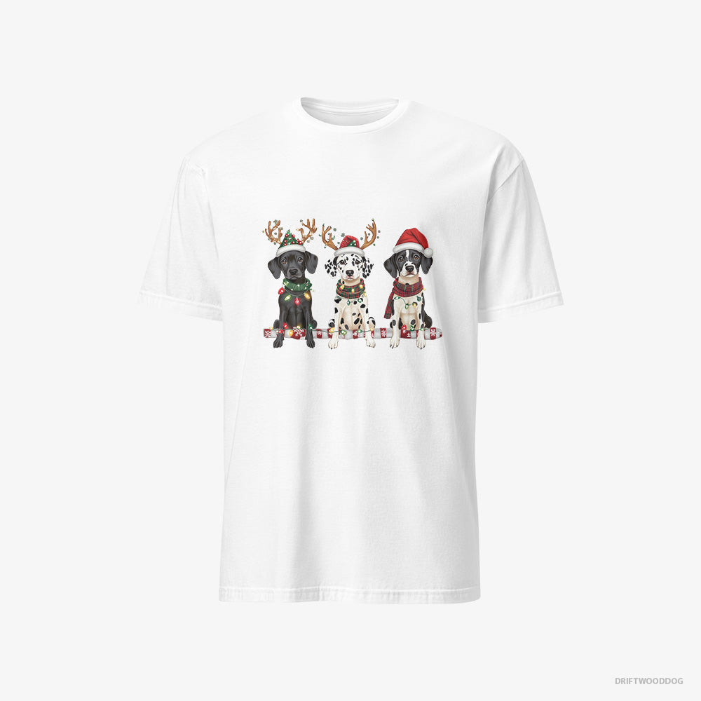 Dalmatian T-Shirt – Men White T-Shirt Classic – Puppies in a Warm Christmas Atmosphere (on White Background)