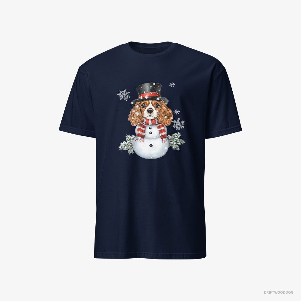 Cavalier King Charles Spaniel T-Shirt – Men Navy T-Shirt Classic – Playing a Snowman (on White Background)