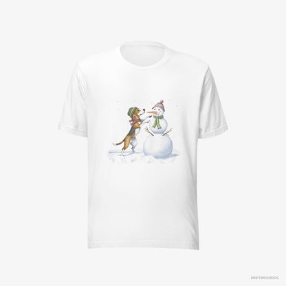 Beagle T-Shirt – Men White T-Shirt Eco-Friendly – Putting Together a Snowman (on White Background)