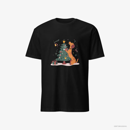 Dachshund Decorating the Christmas Tree Black T-Shirt