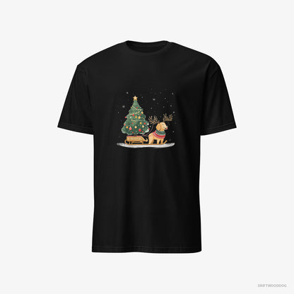 Golden Retriever Carrying a Tree on a Sled Black T-Shirt