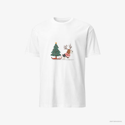 Basset Hound T-Shirt – Men White T-Shirt Classic – Dragging a Christmas Tree (on White Background)