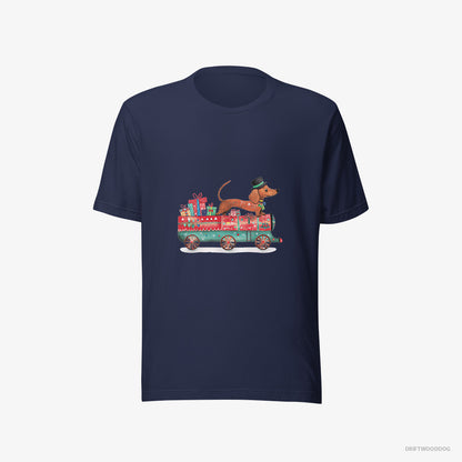 Dachshund T-Shirt – Men Navy T-Shirt Eco-Friendly – on a Train with Christmas Presents (on White Background)