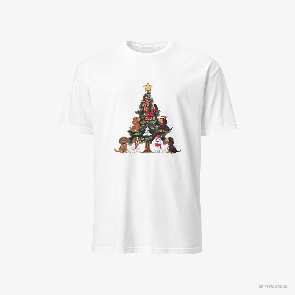 Beagle Puppies All Over the Christmas Tree – Men's T-Shirt White – Classic