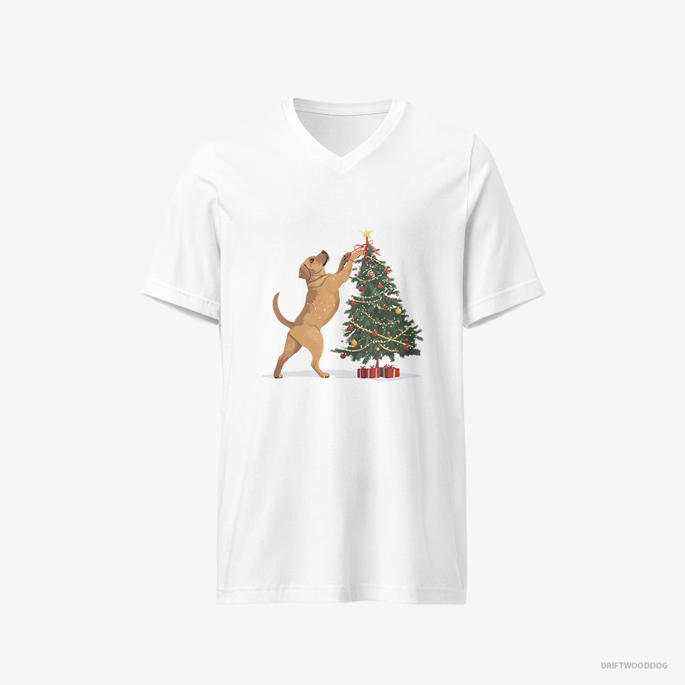 Labrador Retriever Setting Up Christmas Lights V-Neck T-Shirt