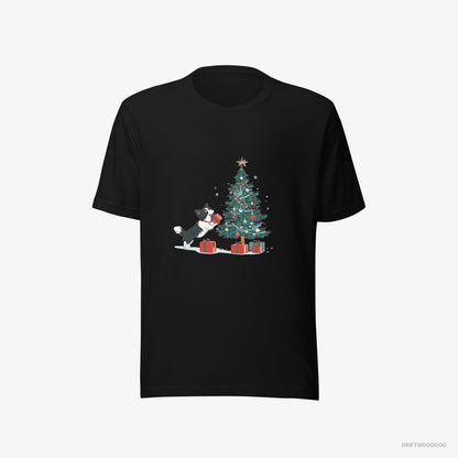 Border Collie Preparing Presents for the Christmas Black T-Shirt