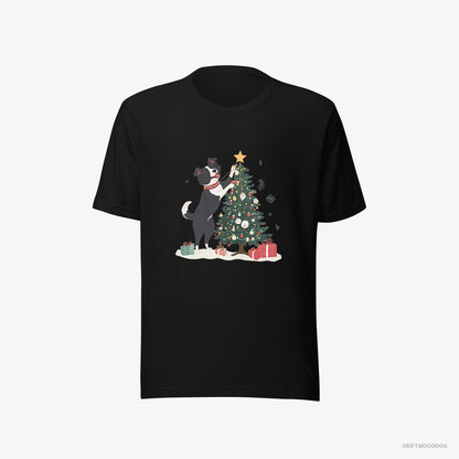 Border Collie Putting the Star on Top of the Christmas Tree Black T-Shirt